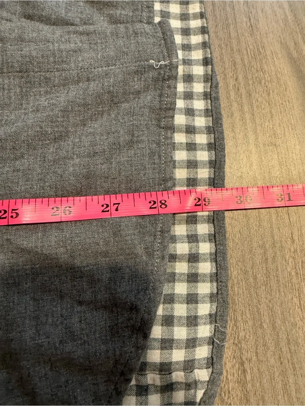 Banana Republic Men's Gray Button-Front Shirt with Check Lining